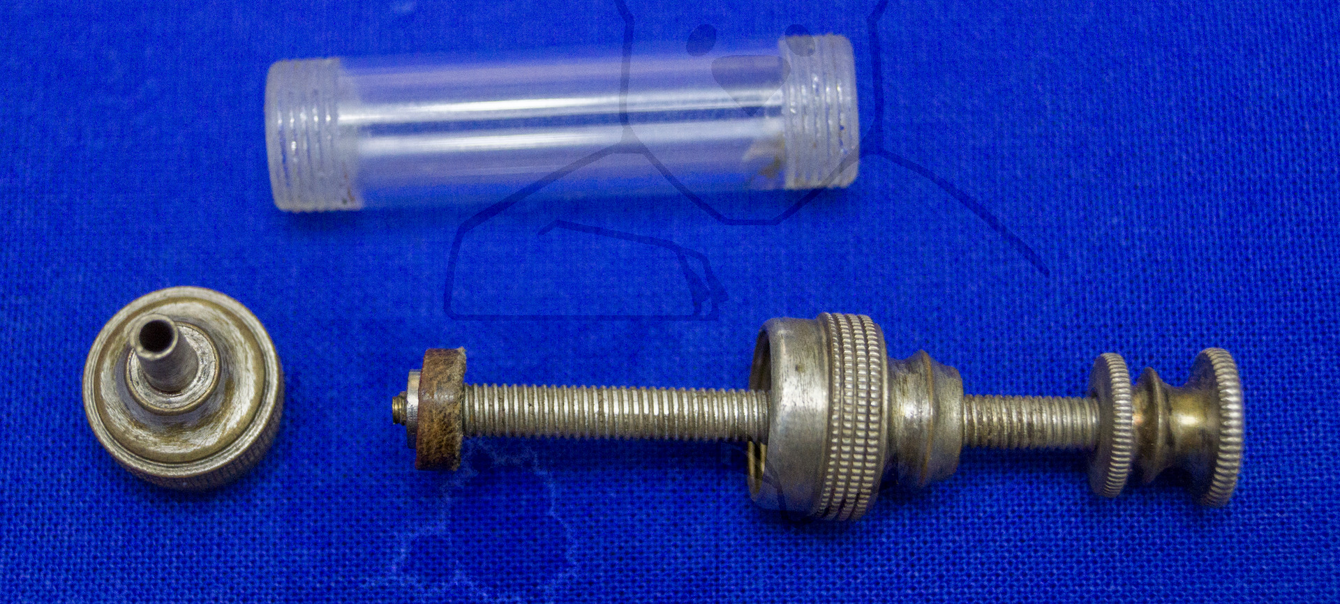 Spritze (Metall, Leder), Anfang der 1910'er Jahre, Einzelteile der Spritze
